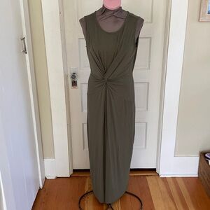 T Tahari Medium
